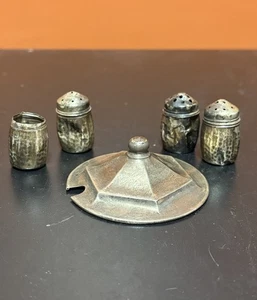 Sterling Silver Scrap Pieces Salt Pepper Shakers Monogram Lid 0.7 Ounces Total - Picture 1 of 10