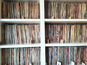 LOTTO , STOCK Dischi VARII 33 GIRI LP 12" Rock Pop Leggera Jazz Colonne Sonore - Foto 1 di 3