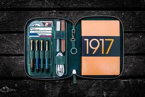 Galen Leather Zippered A5 Notebook Folio in Crazy Horse Forest Green - NEW - Picture 1 of 4
