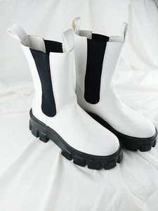 Pretty Little Thing Women's Chunky Sole High Chelsea Ankle Boots Size US 6 - Picture 1 of 6