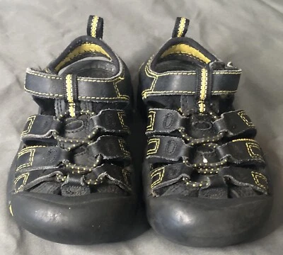 Keen Black/Yellow Waterproof Sport Hiking Sandals Kids Boys SZ 8?? - Image 1 of 4