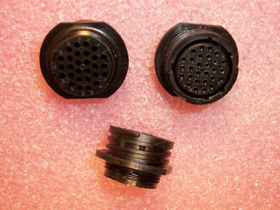 QTY (5) 206038-2 AMP 28 POSITION CIRCULAR CONNECTORS SZ 17 - Image 1 of 2