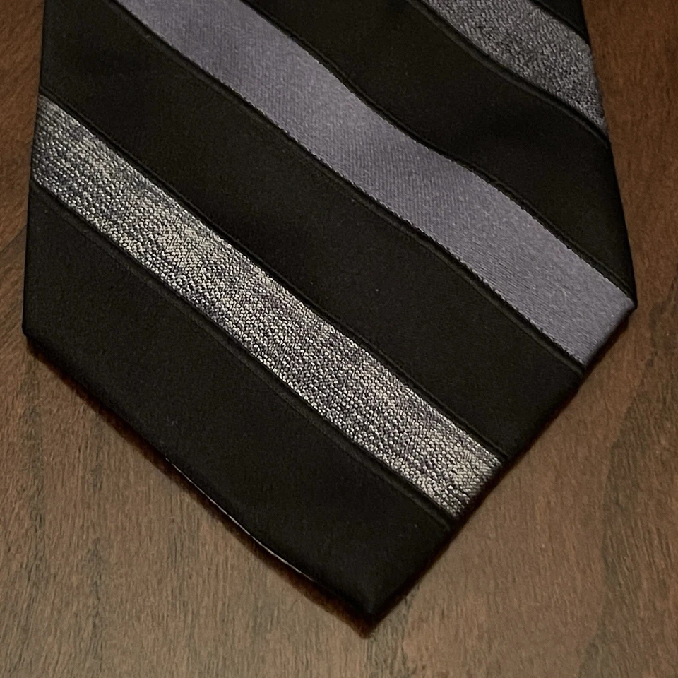 Claiborne Black Gray 100% Silk Men’s Neck Tie Made In China - Image 1 of 4