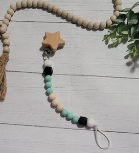 PACIFIER CLIP!! NEW AND HOMEMADE!!👶👶👶👶 - Picture 1 of 1