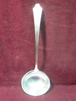 International Sterling MINUET CREAM LADLE  5 1/4" 20g No Mono    - Image 1 of 4