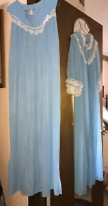 Vintage Women’s 1950’s Gown And Pegnoir Set, New W/Tags Small - Picture 1 of 4