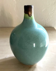 Handmade Studio Pottery Weed Pot Vase Aqua Crackle Glaze Signed SR MINT - Picture 1 of 3