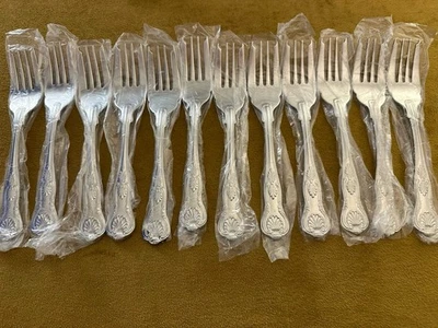 (12) Salad Forks HOTEL Towle Glossy 18/10 Shell Variation Stainless Steel China - Image 1 of 4