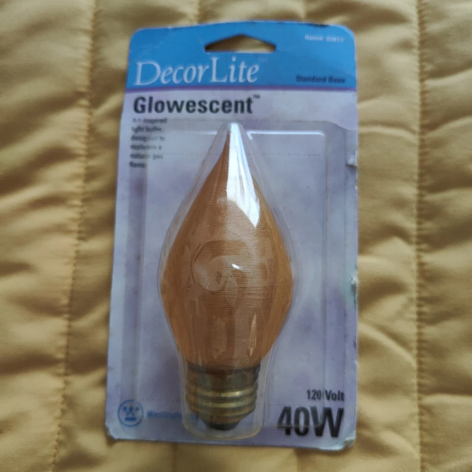 Westinghouse DecorLite SPUN GLOWESCENT AMBER LIGHTBULB 40C15 Med Base 40w Flame - Image 1 of 4