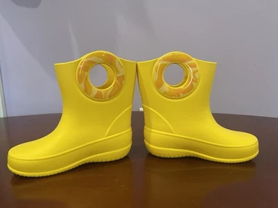 Botas de lluvia amarillas para niños pequeños, talla 12 Foto 1 de 4