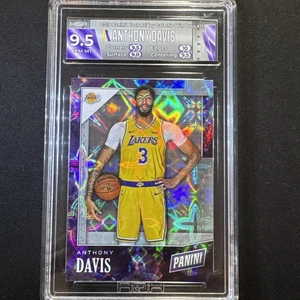 Panini Black Friday #11 2019 Anthony Davis Galactic Windows #/25 HGA 9,5 - Imagen 1 de 2
