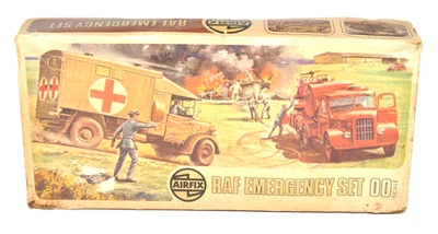 Ultra Rare 1950s AIRFIX RAF Emergency Set OO Scale A204V Fire & Ambulance Kit UK - Image 1 of 4