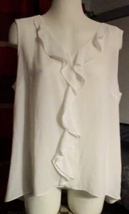 Weißes ärmelloses Top Größe 20 mit fallendem Saum von M&Co - Bild 1 von 6