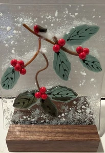 Schmelzglas Handarbeit rechteckig Stechpalme Zweig mit Vogel signiert mit Ständer - Bild 1 von 11