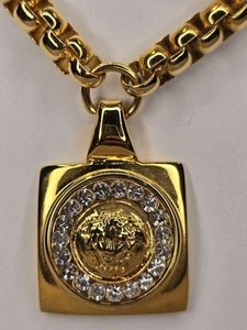 GIANNI VERSACE Medusa Square Halskette Anhänger Strass Gold Unisex - Bild 1 von 24
