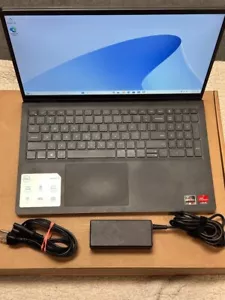 Dell Inspiron 15 3535 15.6" AMD Ryzen™ 7 7730U 1 TB SSD 16 GB DDR4 - Picture 1 of 15