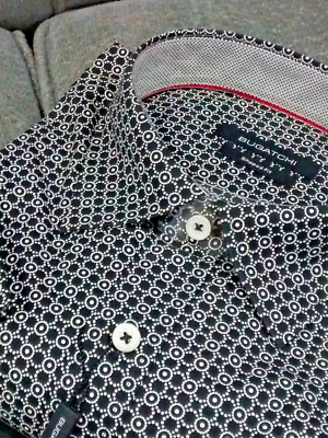 NWT Bugatchi Men's M Short Sleeve button down Shirt Circular shapes/Geo Shaped - Image 1 of 4
