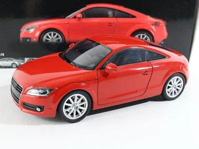 Audi TT Roadster 2006 coche modelo Minichamps rojo 1:18 100 015021 raro Foto 1 de 4