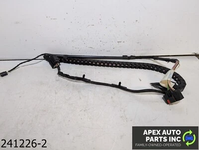 原始设备制造商 2007 - 2014 道奇 Grand Caravan 滑门线束轨道 P68163765AA — 第 1/4 张图片