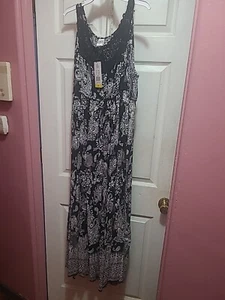 Bila Womens Gauzy Paisley Print Maxi Dress Size L Black Boho Gypsy Hippie NWT - Picture 1 of 4