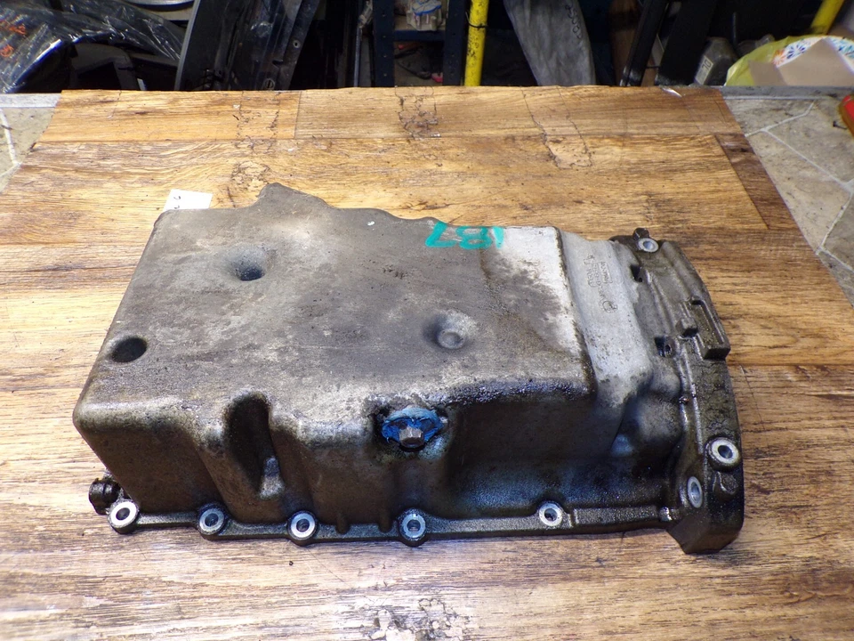 MAZDA 6 2009-2010 2,5 L VIN A OCTAVO DÍGITO ENG CÁRTER DE ACEITE FABRICANTE ORIGINAL ID-8E5G-6675-AE Foto 1 de 4