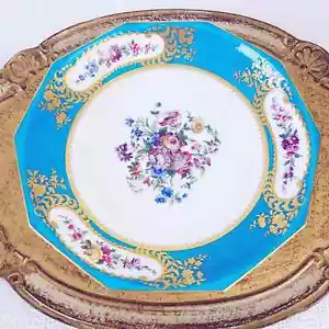 A soft paste Sèvres decagonal serving dish, 24cm - Picture 1 of 10