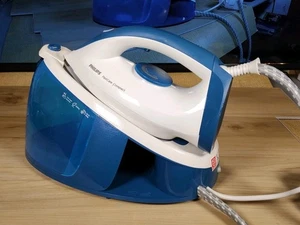Philips FastCare Compact Steam Generator Iron Type GC6742 - Picture 1 of 12