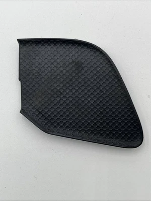 Chrysler 200 2015-2017 manija de puerta interior delantera derecha perno cubierta moldura OEM Foto 1 de 4