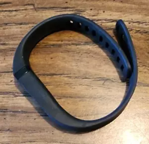 Pulsera pequeña Fitbit Flex original OEM negra - Imagen 1 de 3