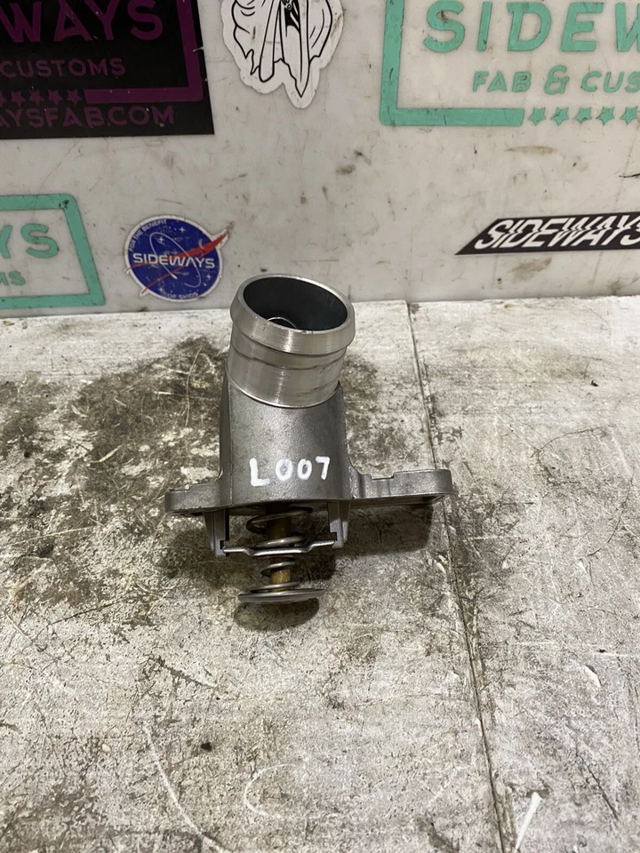 Porsche Cayman S Termostato Carcasa Cuello Refrigerante Salida 987 986 997 Original OEM Foto 1 de 4