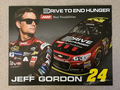 Jeff Gordon #24 AARP Drive to End Hunger NASCAR Photo Hero Postcard 8-1/2" x 11" Cover