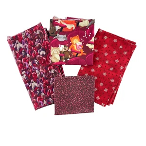 Quilt Fabric Pack Kitten Cats at Movies Feathered Mosaic Snowflakes Craft - Picture 1 of 5