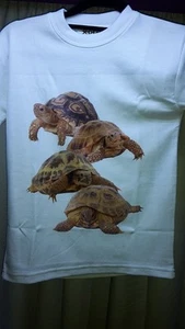 Tortoise T-Shirt Mens, Ladies, Child sizes. Reptile - Foto 1 di 1