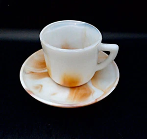 Taza y platillo Akro Agate Glass naranja y blanco Demitasse. Taza 2,25" de alto - Imagen 1 de 8