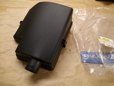 Coperchio Originale Per Scatola Del Motore Volvo S60 S80 V70-II NUOVO - Immagine 1 di 4