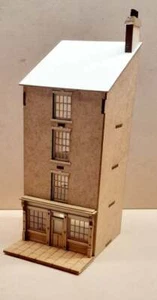 Stone House Shop / Pub Scratch Aid Kit Model Railway Kit 1/76 00 Gauge 4mm - Picture 1 of 7