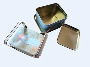 Deko Blechkörbe Set mit Kolonialmädchen & Garten Design Doppelgriffe & L - Bild 1 von 4