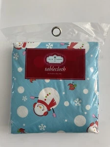 Trim A Home Round Snowman Tablecloth 60 Diameter Blue Snowflakes Christmas - Picture 1 of 4
