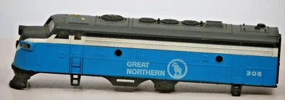 Life-Like HO Great Northern F7 Diesel Engine Shell Only — Used Missing Horns - Image 1 of 4