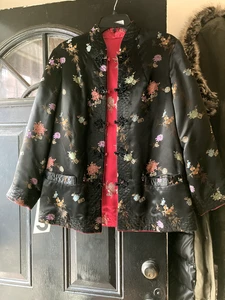 Vintage Chinese White Silk Hand Embroidered Jacket birds & Floral Sz S-M - Picture 1 of 8