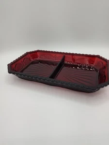 Vintage Rubinrot Glas Geteilt Relish Schale 2-Abschnitte Anchor Hocking Stil - Bild 1 von 5