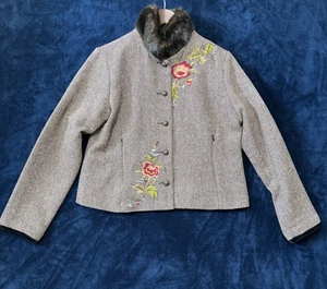 Vintage Icelandic Design Womens Embroidered Furr Jacket Size M Luxury Chic Event - Picture 1 of 19