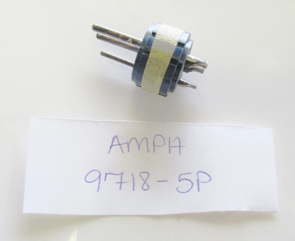 Amphenol 97-18-5P, 18 Shell 3 position pin 2 x 12Awg, 1 x 16Awg NOS, 9718 5P - Image 1 of 1