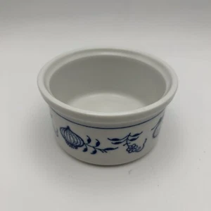 Kahla 3.5" Porcelain Blue Onion Ramekin Bowl Cup German Democratic Republic - Picture 1 of 6