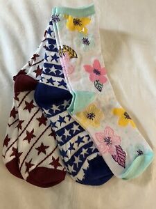 Three New Pair Of Ladies Socks - One Size - Flowers & Stars!
