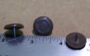 50 PCS 3/4" BROWN FURNITURE GLIDES SLIDES FOR CHAIRS TABLES DESKS DRAWERS 0151 - Picture 1 of 4