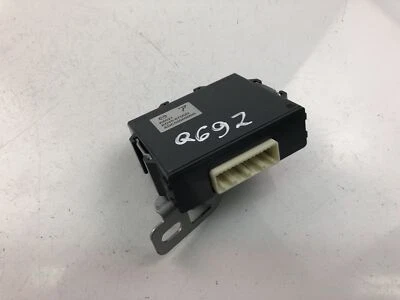 Q692 MAZDA Control Unit KD45-67UU0 - Image 1 of 4