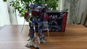 Takara Tomy Transformers MPM04 Masterpiece Movie Series Optimus Prime Figur - Bild 1 von 3