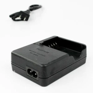 FujiFilm BC-W126 OEM Genuine Charger For NP-W126S Battery (BC-W126S) - Picture 1 of 8