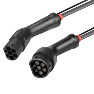 LINDY EV Charging Cable 7M Type 2 to Type 2 Connector 3-Phase 22KW 32A Carry Bag - Picture 1 of 5
